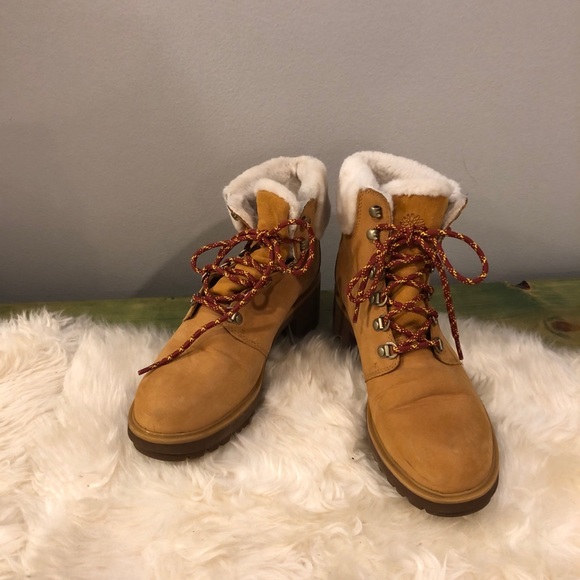 WOMEN'S KINSLEY WATERPROOF BOOTS - Size 9 - Picture 5 of 5